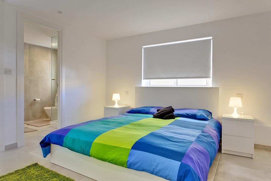 סליאמה Marvellous Seafront Apartment מראה חיצוני תמונה